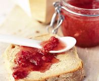 No-cook strawberry jam